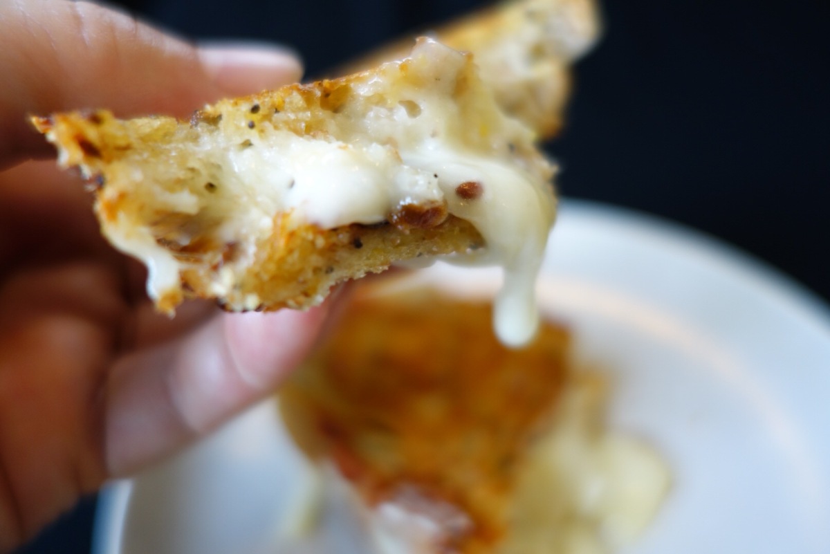 Grilled cheese heaven – Life and Cheese